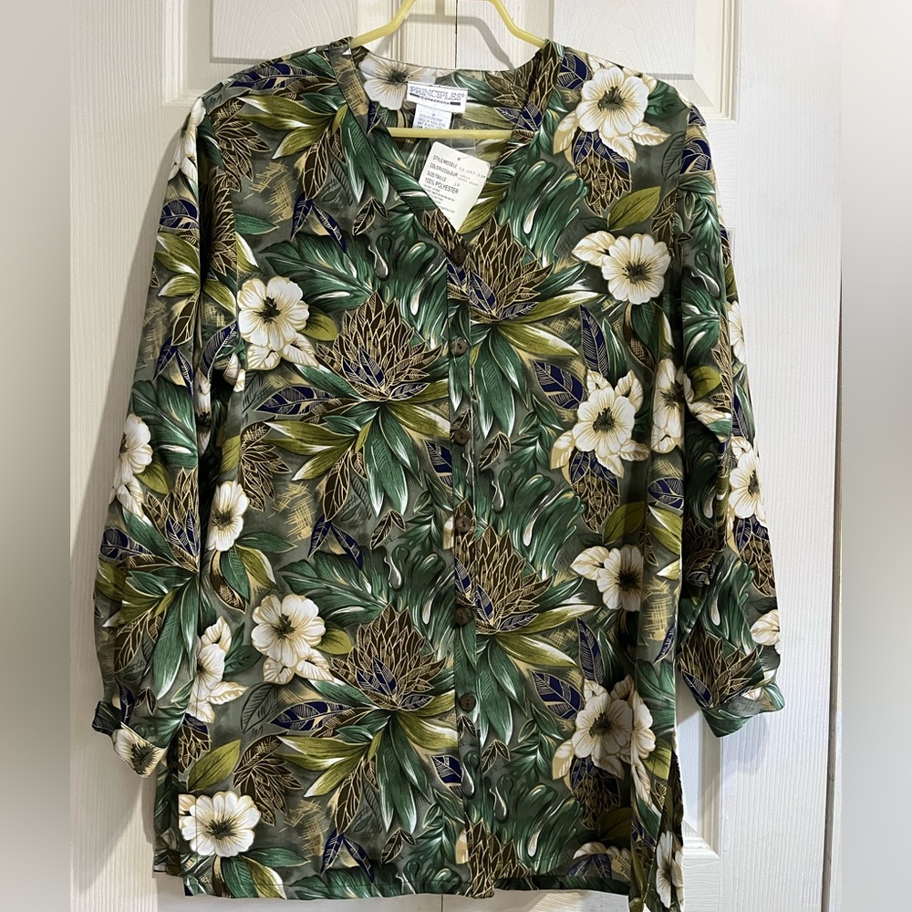 Principles Print Jungle Fever Top in Size 10